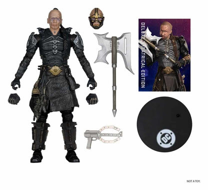 Supergirl (2026) DC Theatrical Deluxe Edition Actionfigur Krem of the Yellow Hills 18 cm mit Zubehör und Verpackung